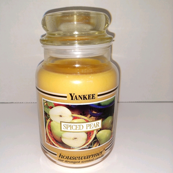 🆕 Retired Black Band Yankee Candle Spiced Pear
